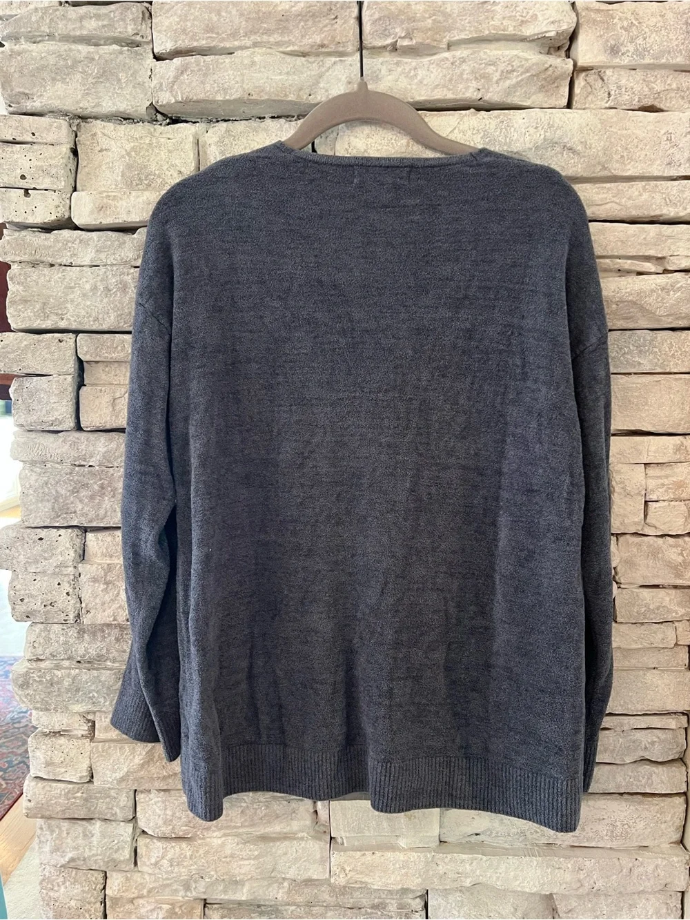 Barefoot Dreams Blue Gray V-Neck Sweater Size Small